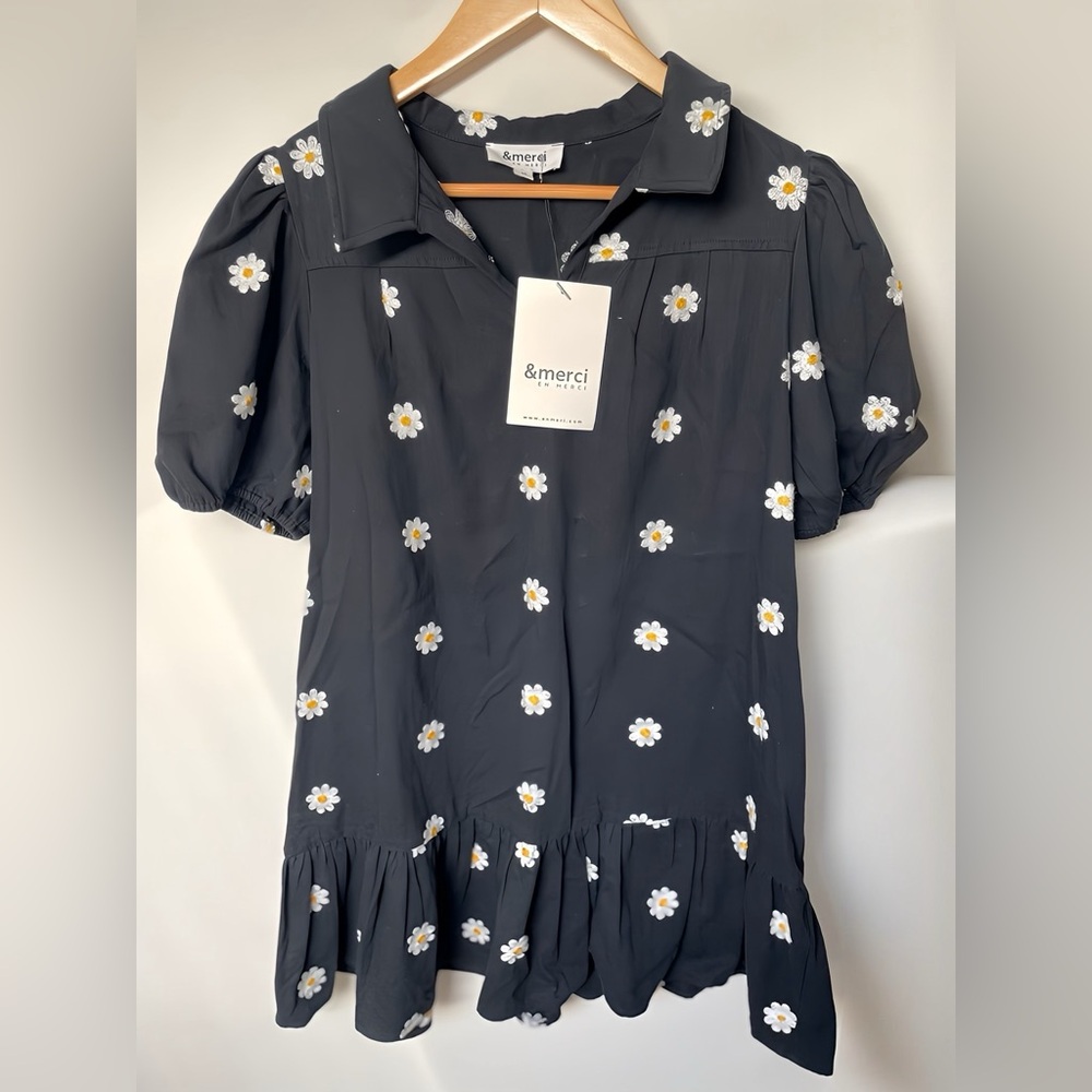 Coming up daisies dress- black- size medium NWT